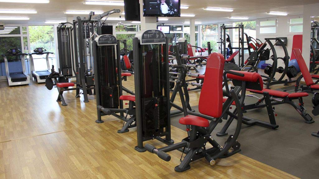  Gimnasio Castelldefels - Gym con piscina en Barcelona